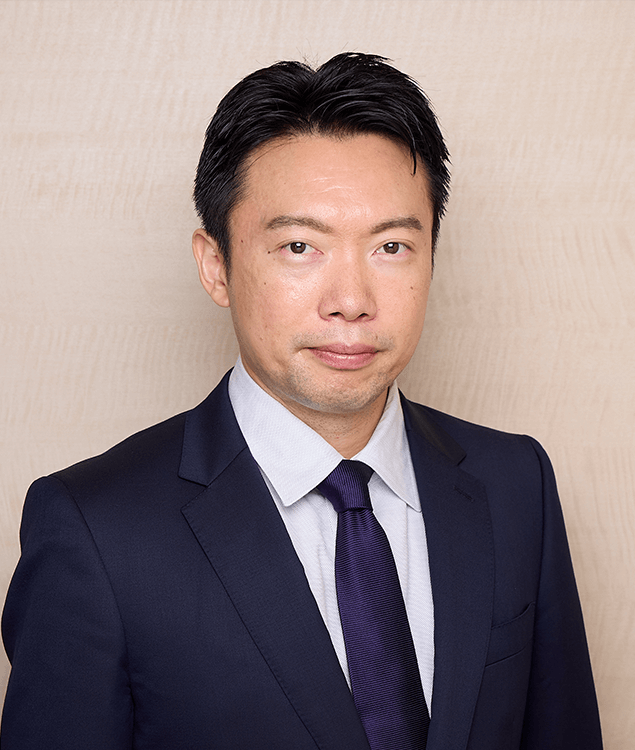 Portrait of Hisao Kodachi, leadership advisor at Russell Reynolds Associates