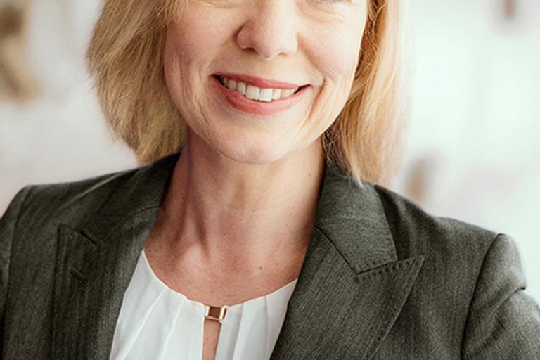 Portrait of Aimee Williamson, leadership advisor at Russell Reynolds Associates