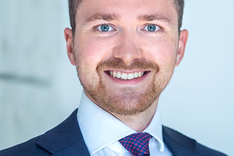 Portrait of Lukas Renk, leadership advisor at Russell Reynolds Associates