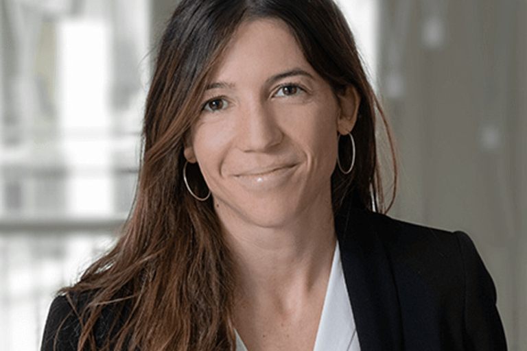 Portrait of Amélie Douyère, leadership advisor at Russell Reynolds Associates