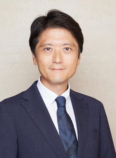 Portrait of Jun Kawai, leadership advisor at Russell Reynolds Associates