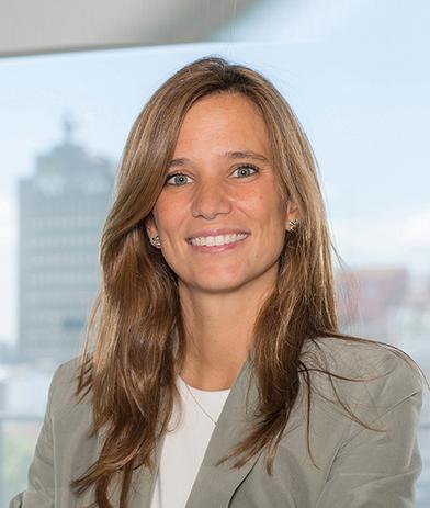 Portrait of Marta Fernández, leadership advisor at Russell Reynolds Associates