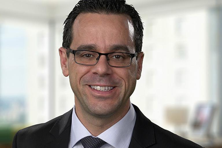 Portrait of Jesús Arévalo, leadership advisor at Russell Reynolds Associates