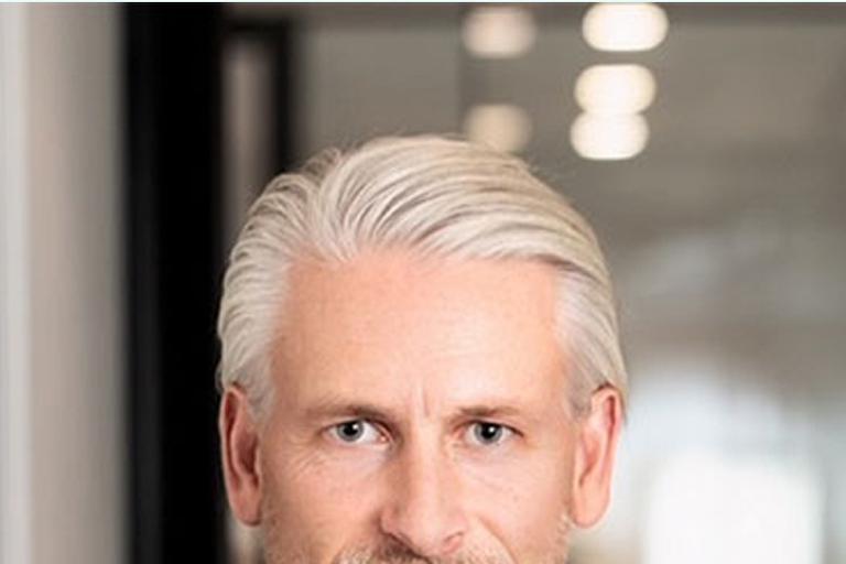 Portrait of Christopher Bradley, leadership advisor at Russell Reynolds Associates