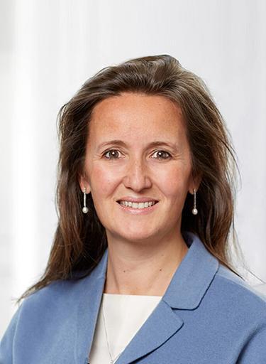 Portrait of Emily Taylor, leadership advisor at Russell Reynolds Associates