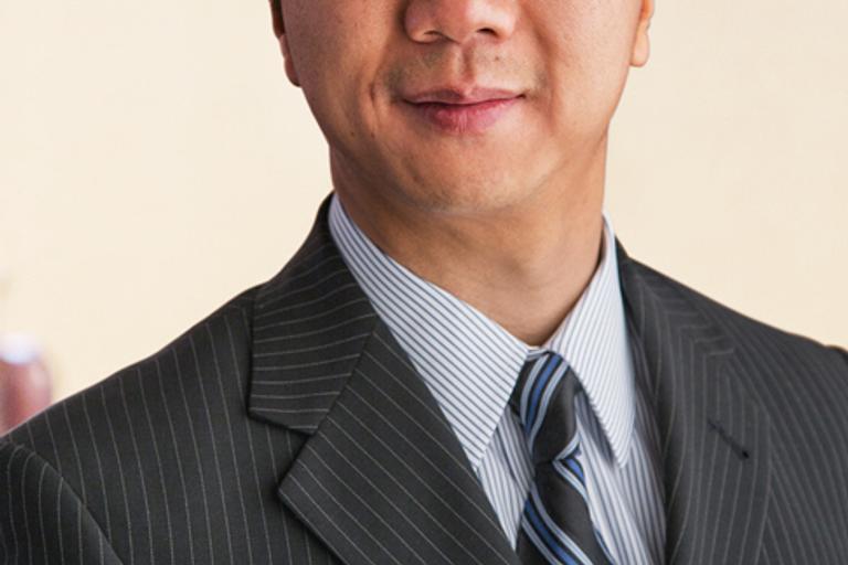 Portrait of Jeffrey Cheng, leadership advisor at Russell Reynolds Associates