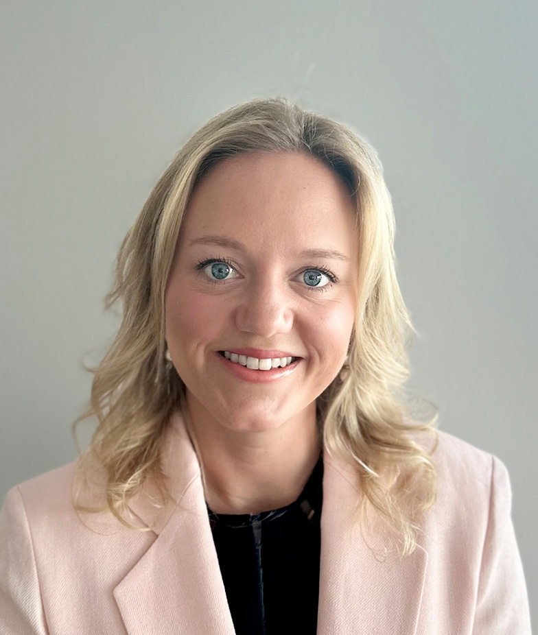 Portrait of Claire Romaines, leadership advisor at Russell Reynolds Associates