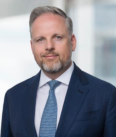 Portrait of Jörn Ottendorf, leadership advisor at Russell Reynolds Associates