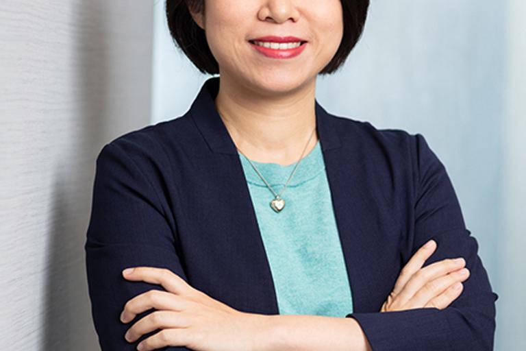 Portrait of Olivia Liang, leadership advisor at Russell Reynolds Associates