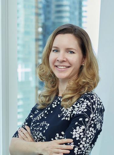 Portrait of Marieke van der Drift, leadership advisor at Russell Reynolds Associates