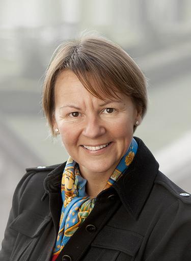 Portrait of Suzzane Wood, leadership advisor at Russell Reynolds Associates