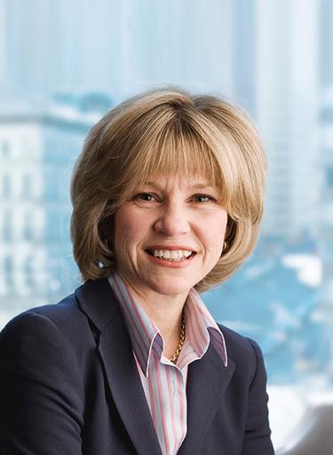 Portrait of Sarah Eames, leadership advisor at Russell Reynolds Associates