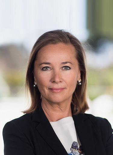 Portrait of Marionne Barge-van Engelen, leadership advisor at Russell Reynolds Associates