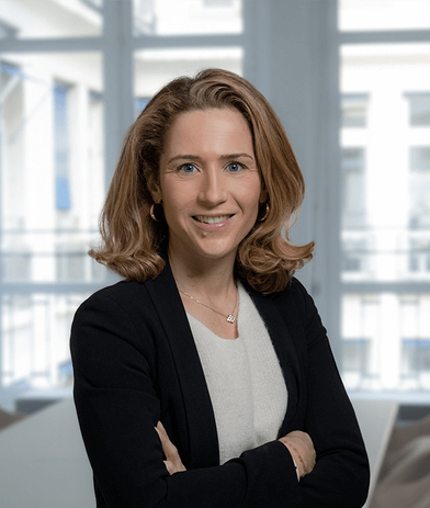 Portrait of Julie Rullier, leadership advisor at Russell Reynolds Associates