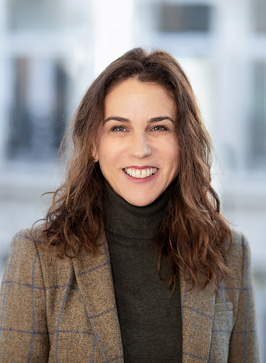 Portrait of Ilana Abramowicz, leadership advisor at Russell Reynolds Associates