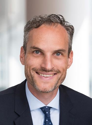 Portrait of Alexander Prokot, leadership advisor at Russell Reynolds Associates