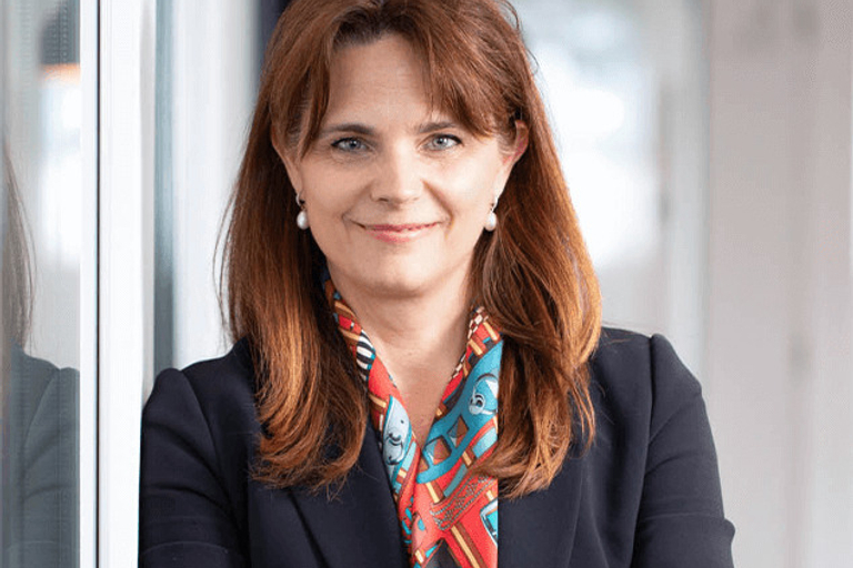 Portrait of Kerynne Metherell, leadership advisor at Russell Reynolds Associates