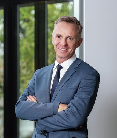 Portrait of Markus Hofer, leadership advisor at Russell Reynolds Associates