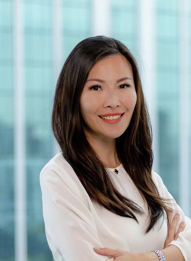 Portrait of Patricia Tan, leadership advisor at Russell Reynolds Associates