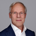 Portrait of Jacques Bouwens, leadership advisor at Russell Reynolds Associates