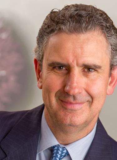 Portrait of Ramón Gómez de Olea, leadership advisor at Russell Reynolds Associates