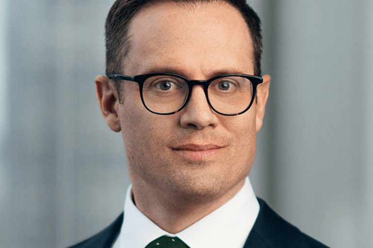 Portrait of David Norton, leadership advisor at Russell Reynolds Associates