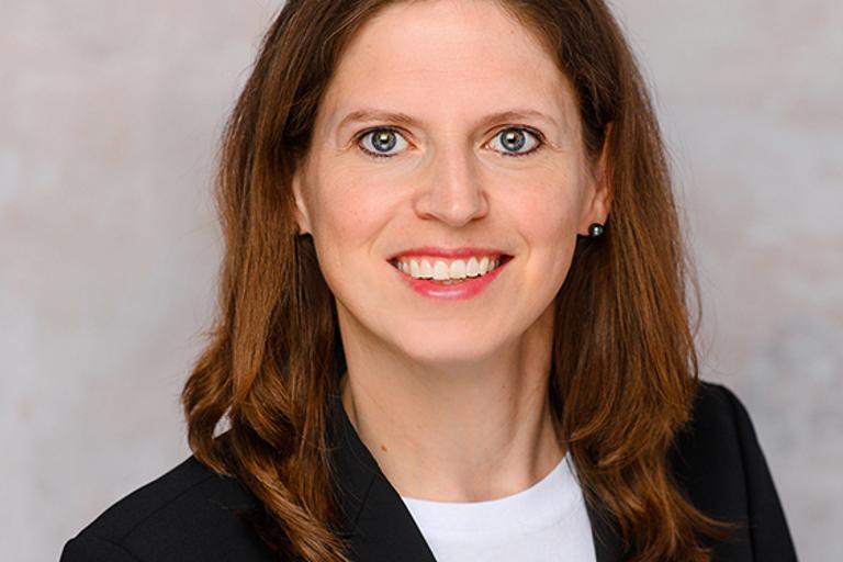Portrait of Daniela Schäfer, leadership advisor at Russell Reynolds Associates