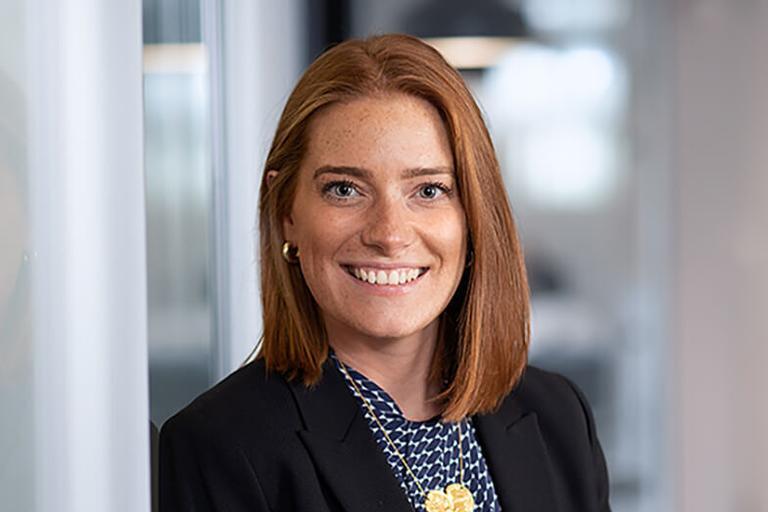 Portrait of Joanna Barry, leadership advisor at Russell Reynolds Associates