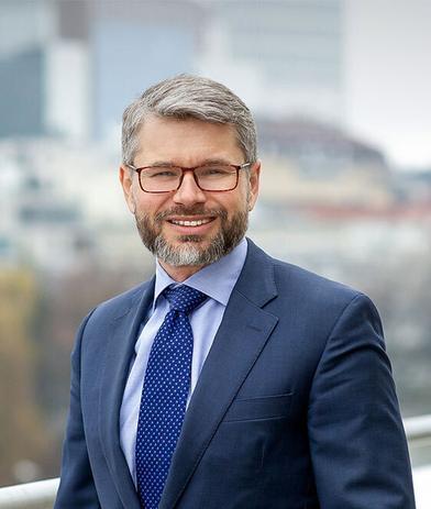 Portrait of Pawel Baranowski, leadership advisor at Russell Reynolds Associates