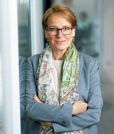 Portrait of Amelia Stubbs, leadership advisor at Russell Reynolds Associates