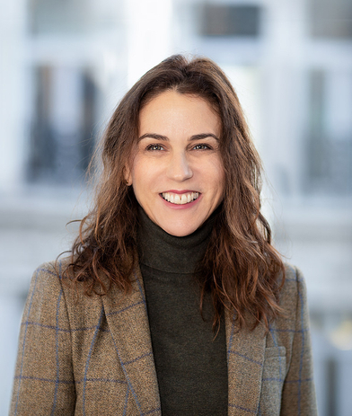Portrait of Ilana Abramowicz, leadership advisor at Russell Reynolds Associates