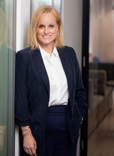 Portrait of Alison Wotherspoon, leadership advisor at Russell Reynolds Associates