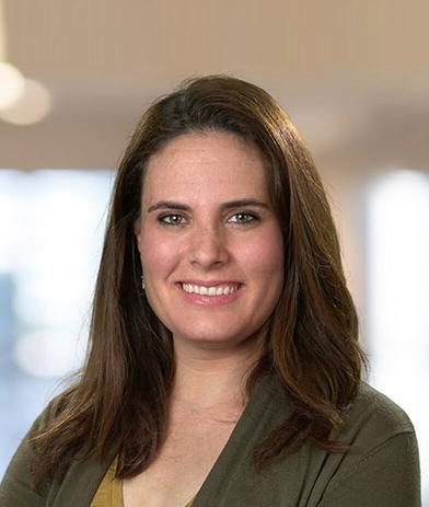 Portrait of Jamie Hechinger, leadership advisor at Russell Reynolds Associates