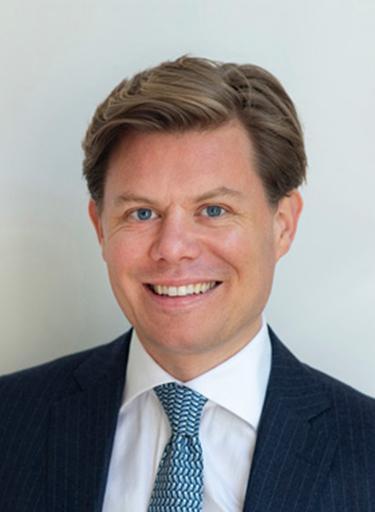 Portrait of Maarten Klaassen, leadership advisor at Russell Reynolds Associates