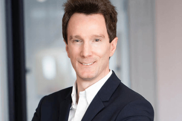 Portrait of Steven McCord, leadership advisor at Russell Reynolds Associates