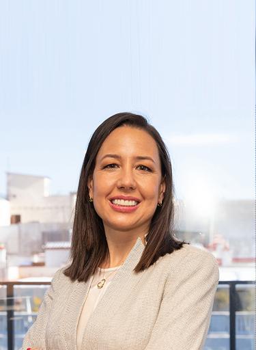Portrait of Carmen Pérez Solano, leadership advisor at Russell Reynolds Associates