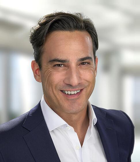 Portrait of Burak Gorbon, leadership advisor at Russell Reynolds Associates