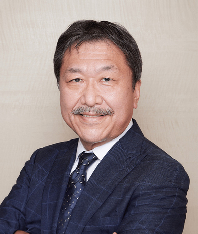 Portrait of Yukihiro Koshiishi, leadership advisor at Russell Reynolds Associates