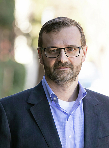 Portrait of Jonathan Gleason, leadership advisor at Russell Reynolds Associates