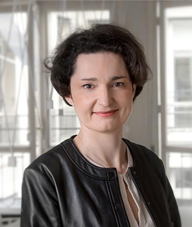 Portrait of Marie-Osmonde Le Roy de Lanauze-Molines, leadership advisor at Russell Reynolds Associates