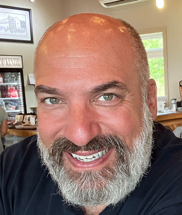 Portrait-of-Bob-Marcus,-leadership-advisor-at-Russell-Reynolds-Associates.jpg