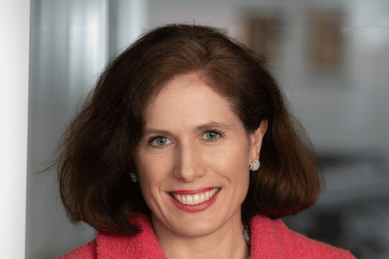Portrait of Gemma Hodgson, leadership advisor at Russell Reynolds Associates