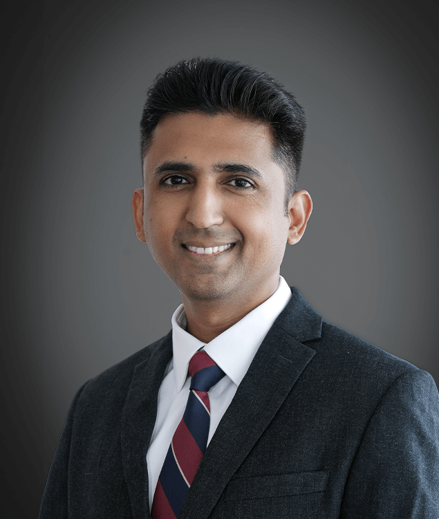 Portrait of Rohit Tanwar, leadership advisor at Russell Reynolds Associates
