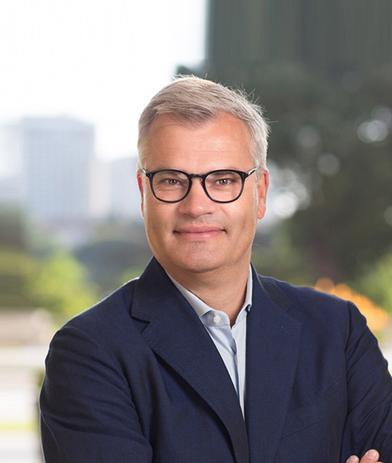 Portrait of Jan C. Cron, leadership advisor at Russell Reynolds Associates