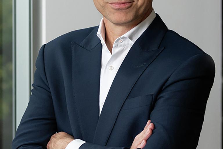 Portrait of Frederik Albrechtsen, leadership advisor at Russell Reynolds Associates