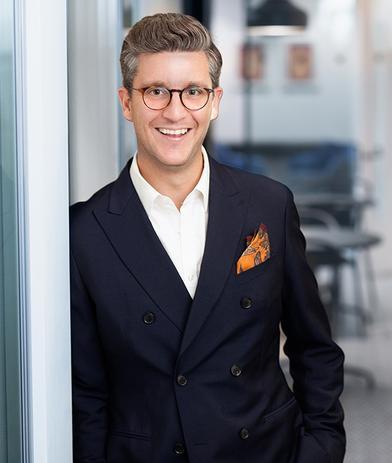Portrait of Greg Hodge, leadership advisor at Russell Reynolds Associates
