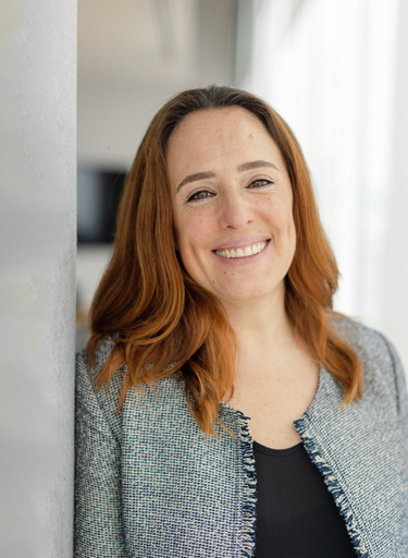 Portrait of Ines Prieto Lagos, leadership advisor at Russell Reynolds Associates