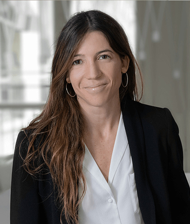 Portrait of Amélie Douyère, leadership advisor at Russell Reynolds Associates