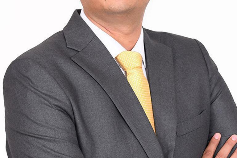 Portrait of Anant Kasibhatla, leadership advisor at Russell Reynolds Associates
