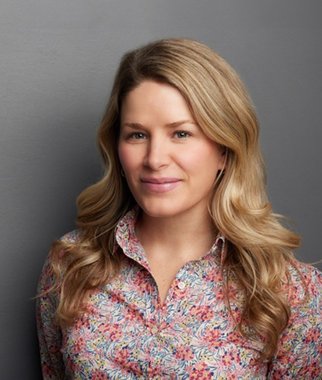Portrait of Saya Fryer, leadership advisor at Russell Reynolds Associates.png